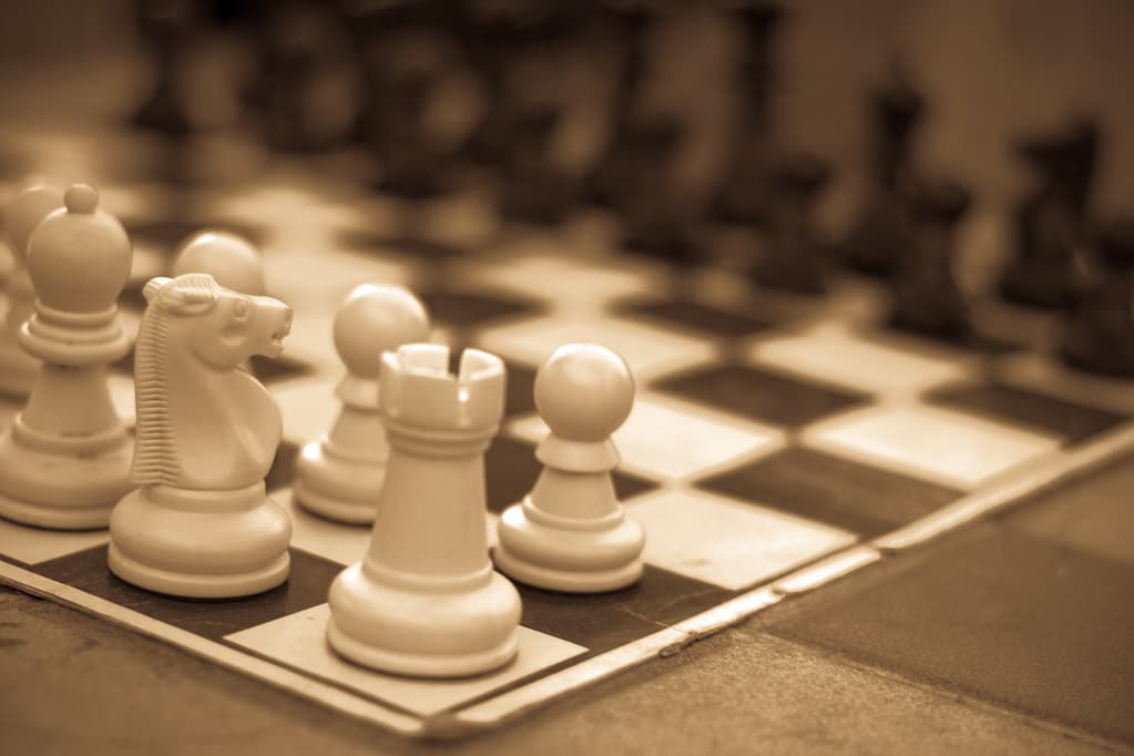 brilliant chess combinations chessboard