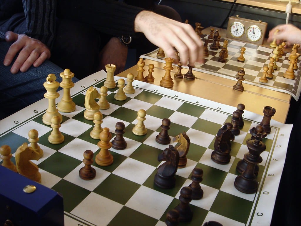 chess variation bughouse